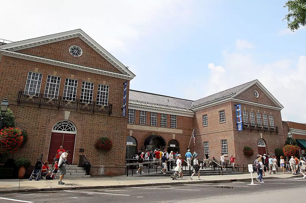 Baseball Hall of Fame Inducts 4 New Members for 2015 Class — Who Are They?